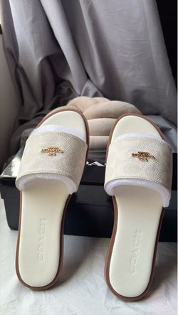 Women’s sandal
