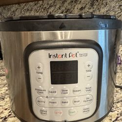 Instant Pot Duo Crisp + Air Fryer – Multi Cooker – Works Great