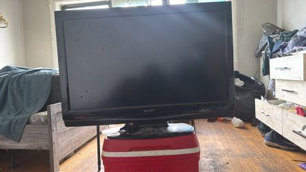 34in come with Roku