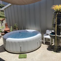 Inflatable Spa Tahiti Plus