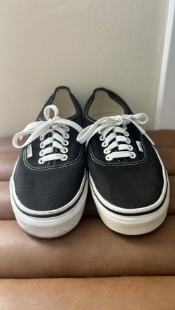 Vans Authentic black canvas low-top skate shoes,