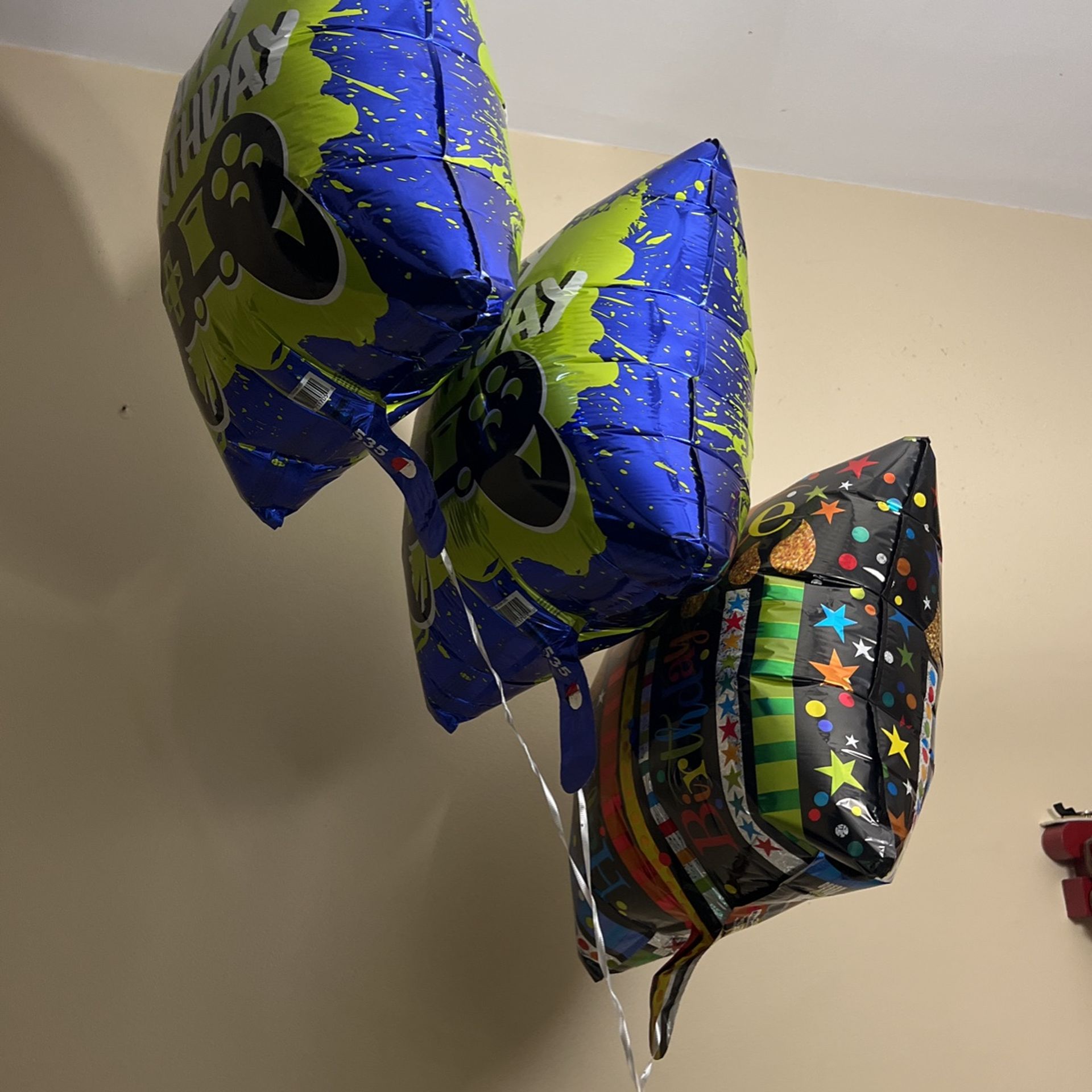 FREE BIRTHDAY BALLOONS 