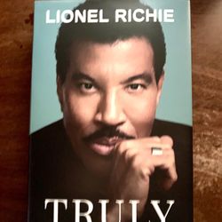 TRULY Lionel Richie Book 🔥