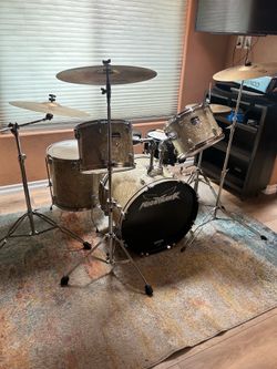Complete Gretsch Drum Set w/ Zildjian Cymbals + Pork Pie Snare