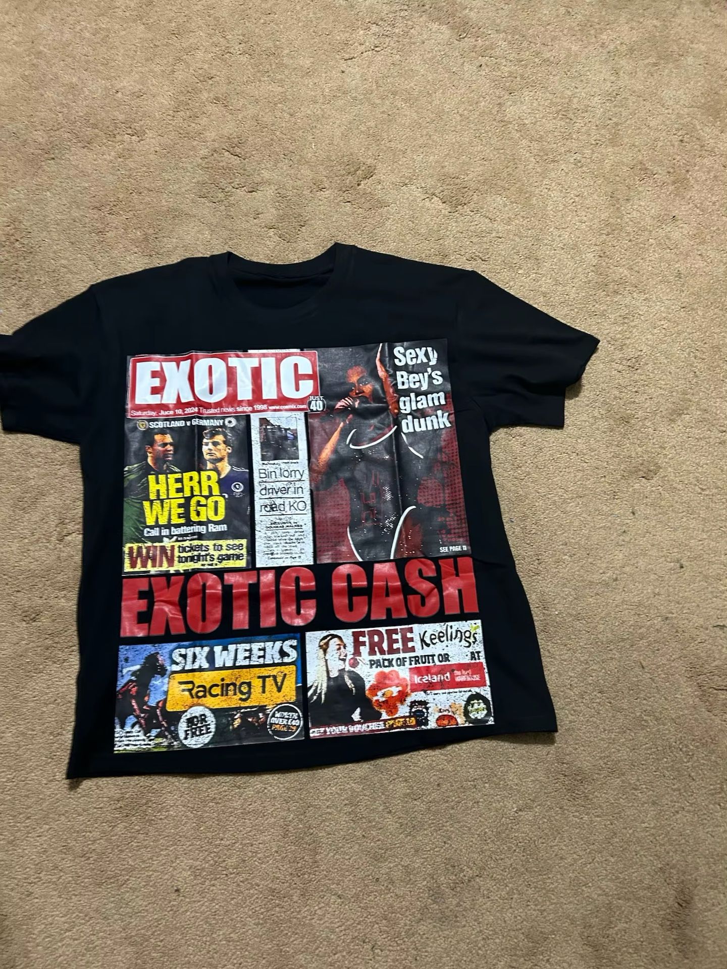 Black Exotic T-shirt 