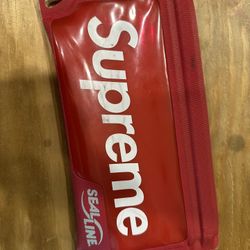Supreme SealLine Case