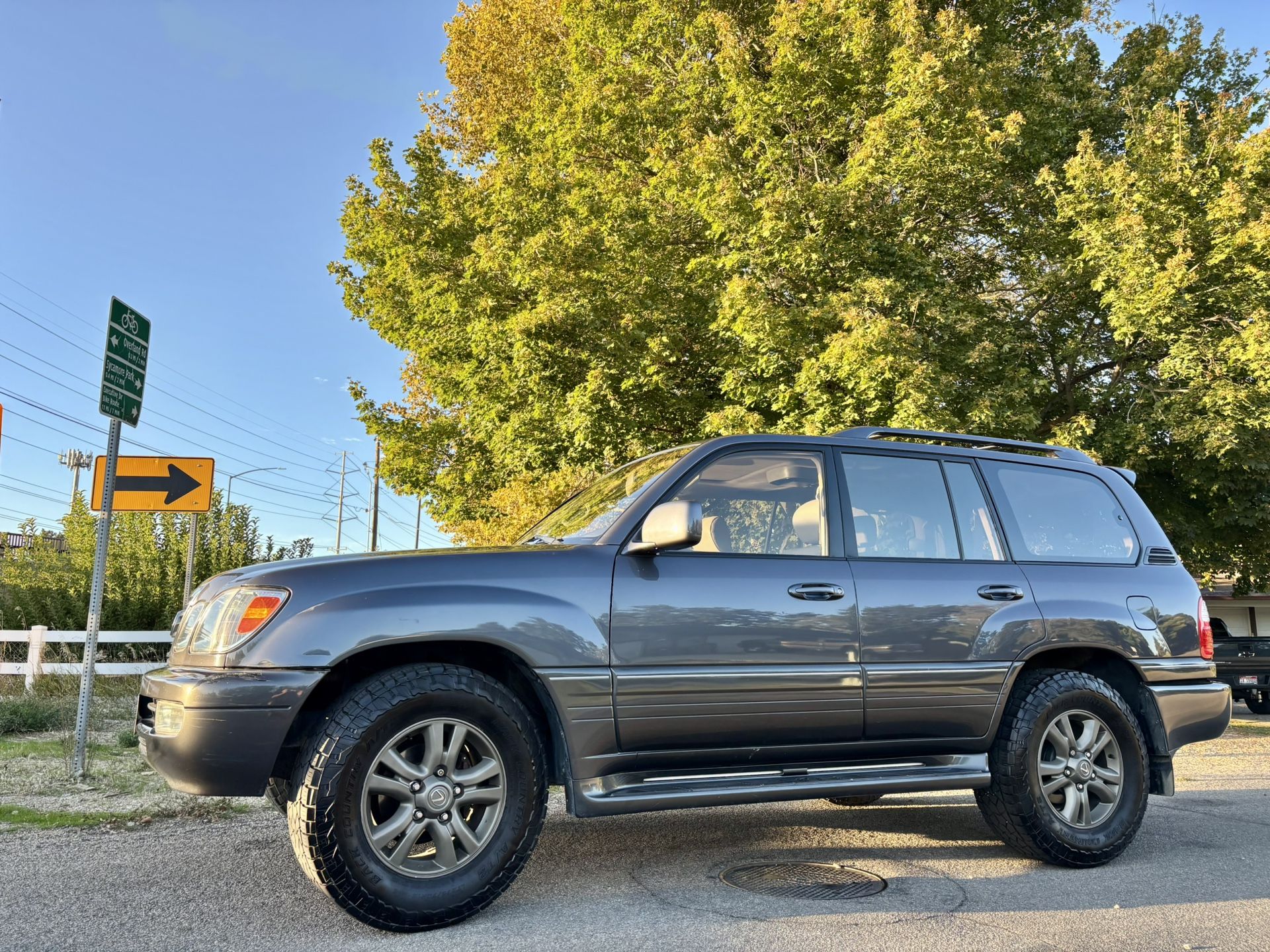 2003 Lexus LX 470