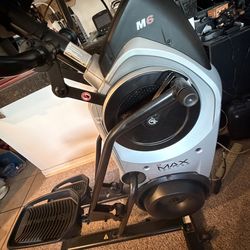 Bowflex Max Trainer M6 excellent condition!