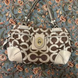 Genuine Coach Shoulder Bag! 
