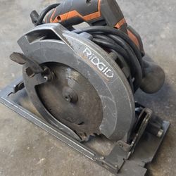Ridgid Skilsaw  Left
