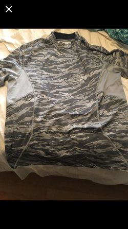 Compression shirt xl