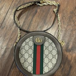 Gucci shoulder bag
