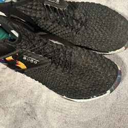 Nike Air Zoom UNVRS FlyEase sneakers