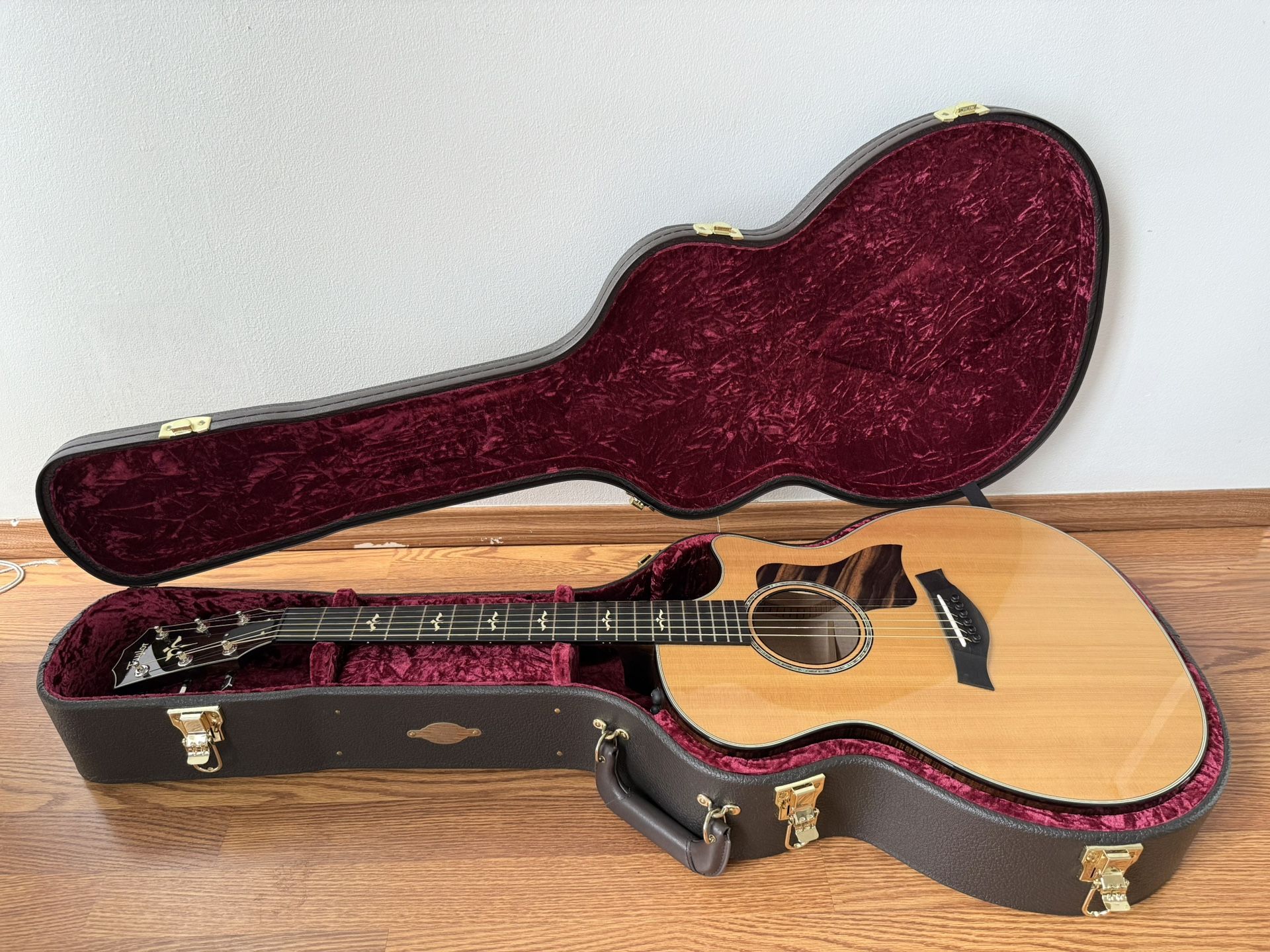 Taylor 614 Ce 2019 MINT