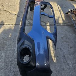 Subaru Outback front bumper Oem