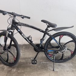 🚴 Brand New Mountain Bike – $200 (Irvine)
