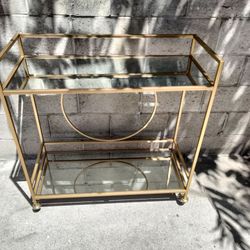 Serving cart on wheels