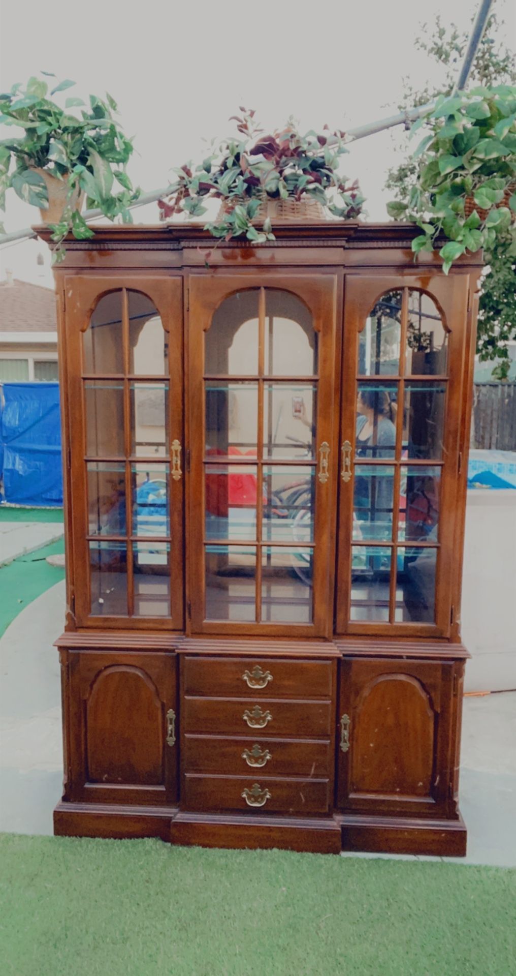Ventige  Cherry By Drexel  USED 