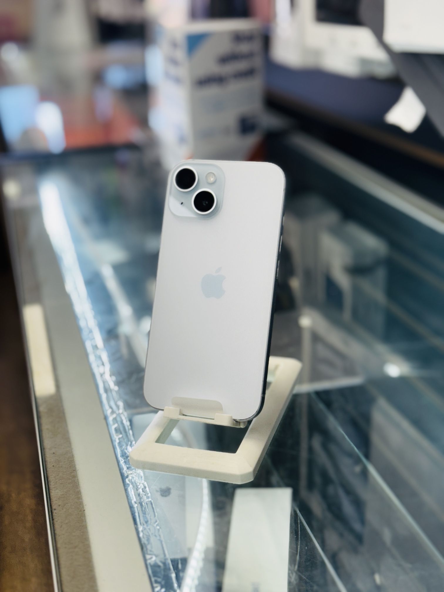 iPhone 15 Unlocked Available