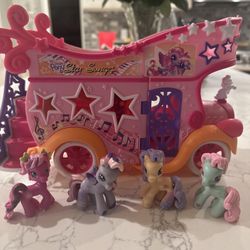 My little pony bus and 4 minis