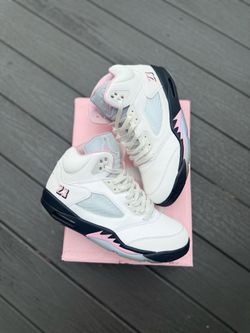 Jordan 5 Soft Pink