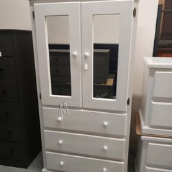 White Wardrobe Clóset 36” Inch!