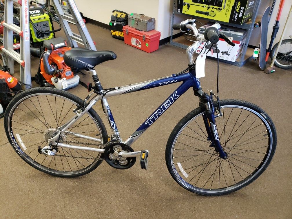Trek 7300 MultiTrack 17.5" Hybrid Bike Bicycle