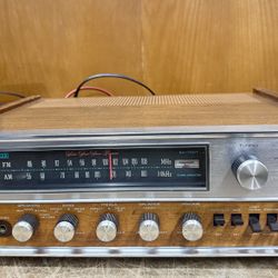 Rare Vintage Pioneer Solid State stereo receiver model SX-700T