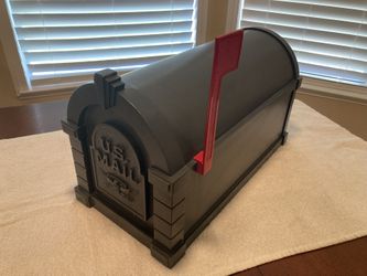 Mailbox US GM Keystone Top Quality with Post Mount Retail $375