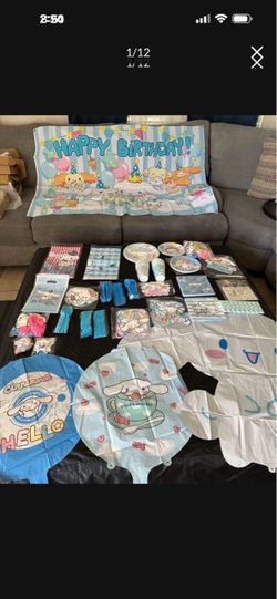 Hello Kitty, cinnamon roll party supplies