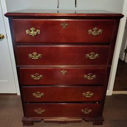 Cherry Wood 5 Drawer Dresser Used 