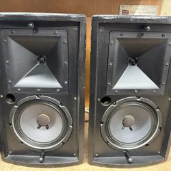 Klipsh KI 102 Speakers