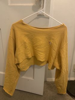 Cropped Champion Sweatshirt