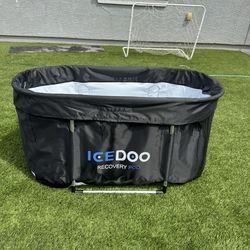 Icedoo XL 129gal  oval ice bath tub