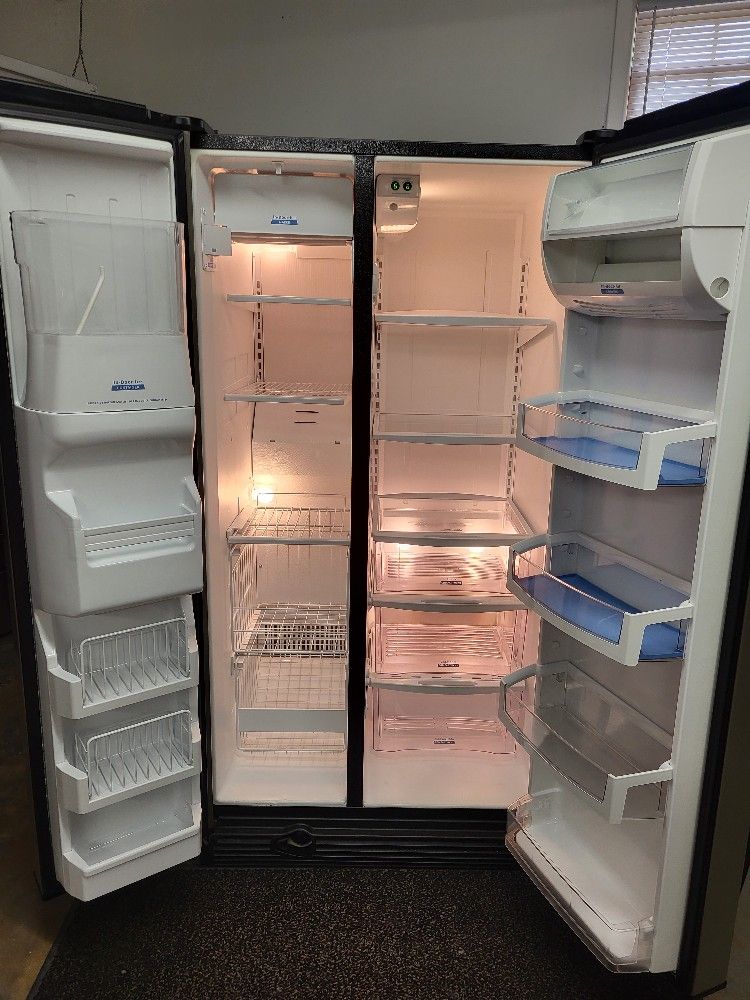 Whirlpool Side By Side Refrigerator (Delivery Available) for Sale