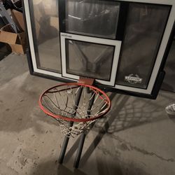 Lifetime Basketball Hoop With Shatter Proof Backboard 