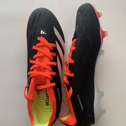 Adidas Predator FG Pro Soccer Cleats Men 9.5 / Women 10.5