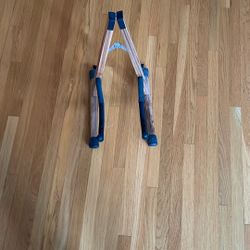 Adjustable Guitar Stand