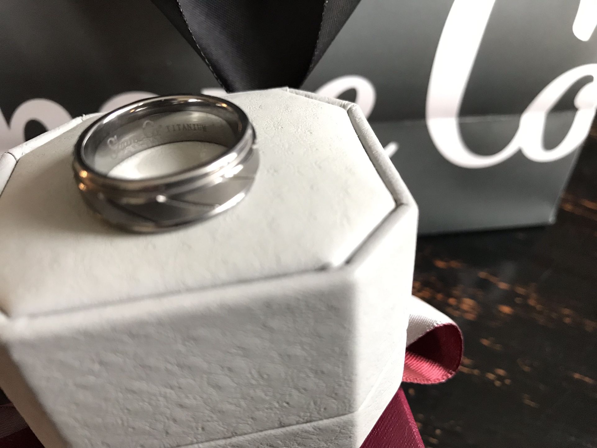 Shane Co Wedding Band Titanium Size 8