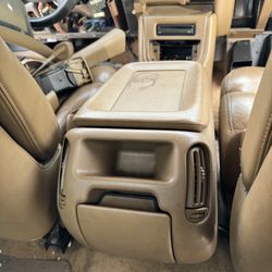 Center Console 2000 GMC Sierra