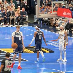 Spurs @ Mavs - TONIGHT 