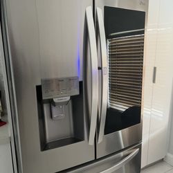 LG REFRIDGERATOR