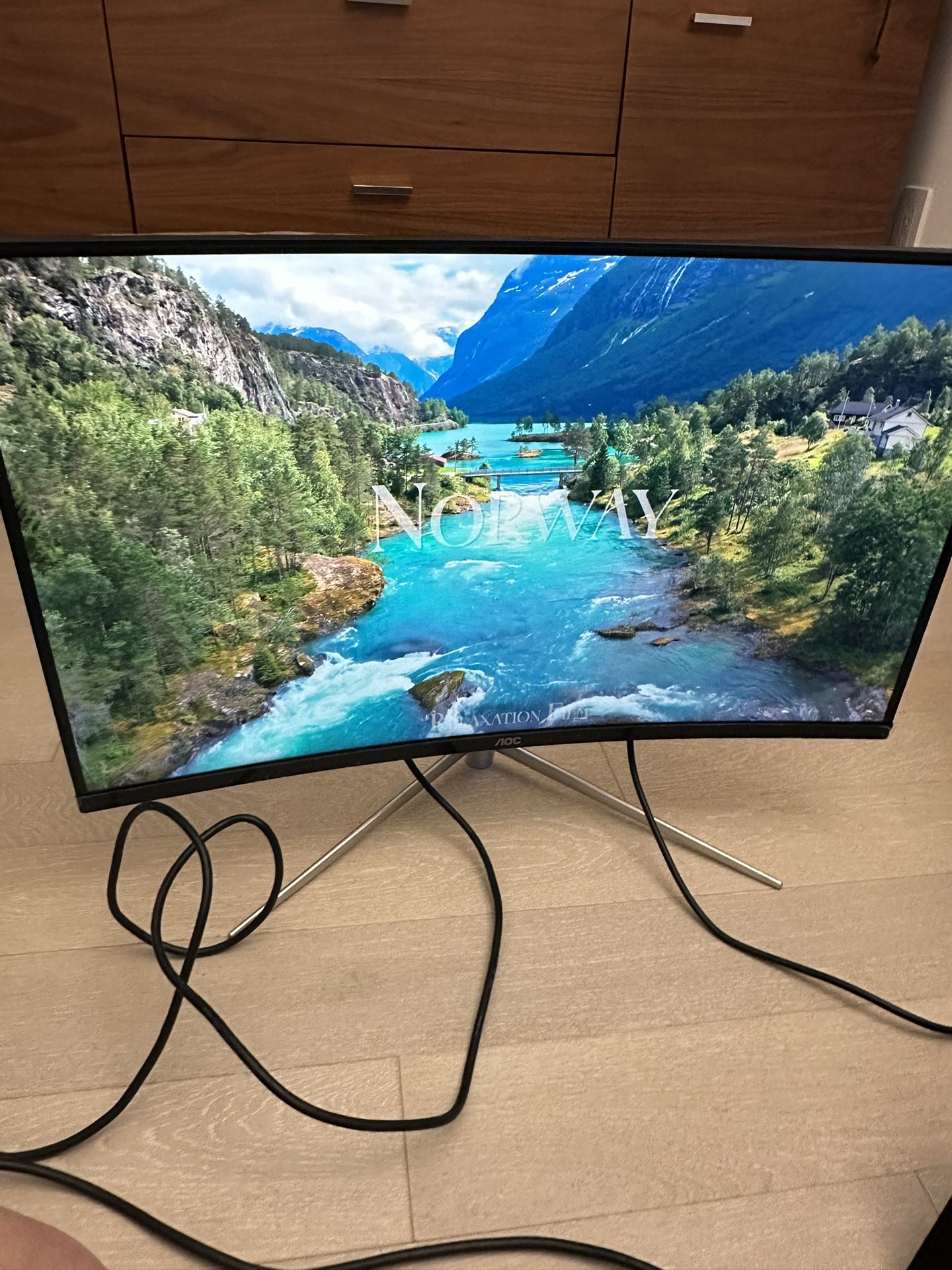 AOC C32V1Q 31.5" Full HD 1920x1080 Curved Monitor for Work and Entertainment