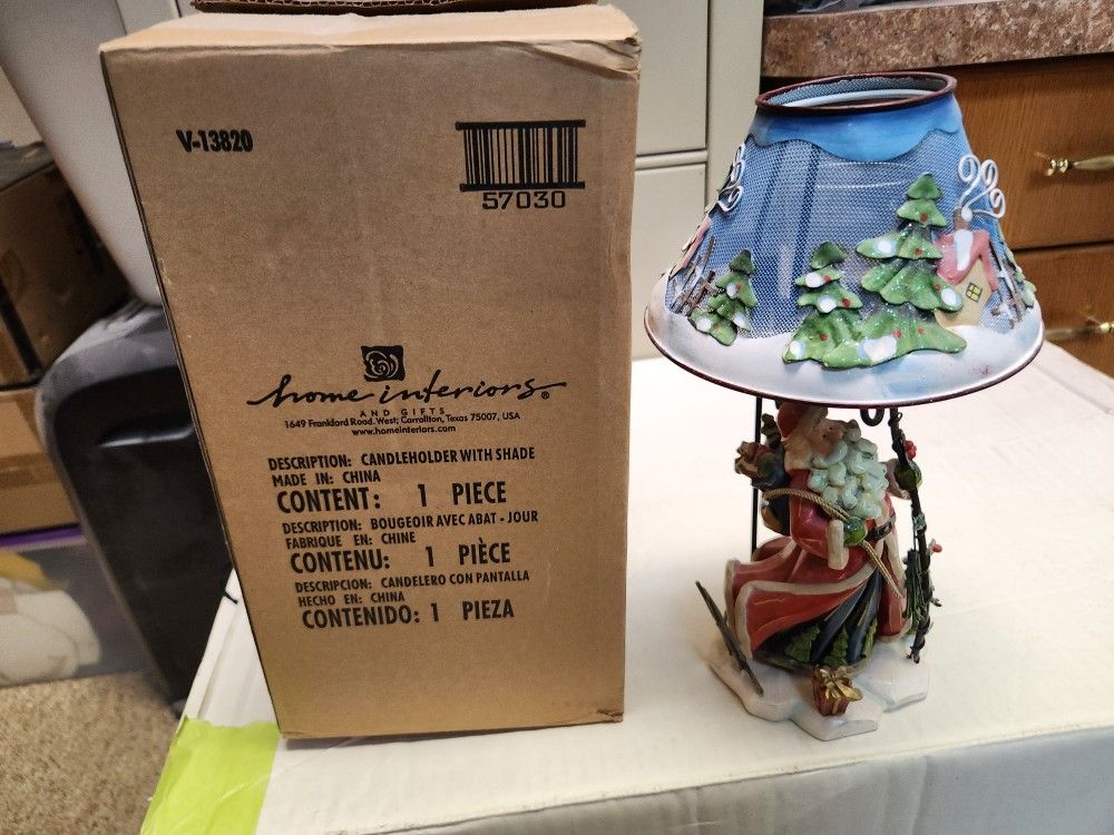 Signature Homes Christmas Candle Holder And Shade. In EXCELLENT CONDITION