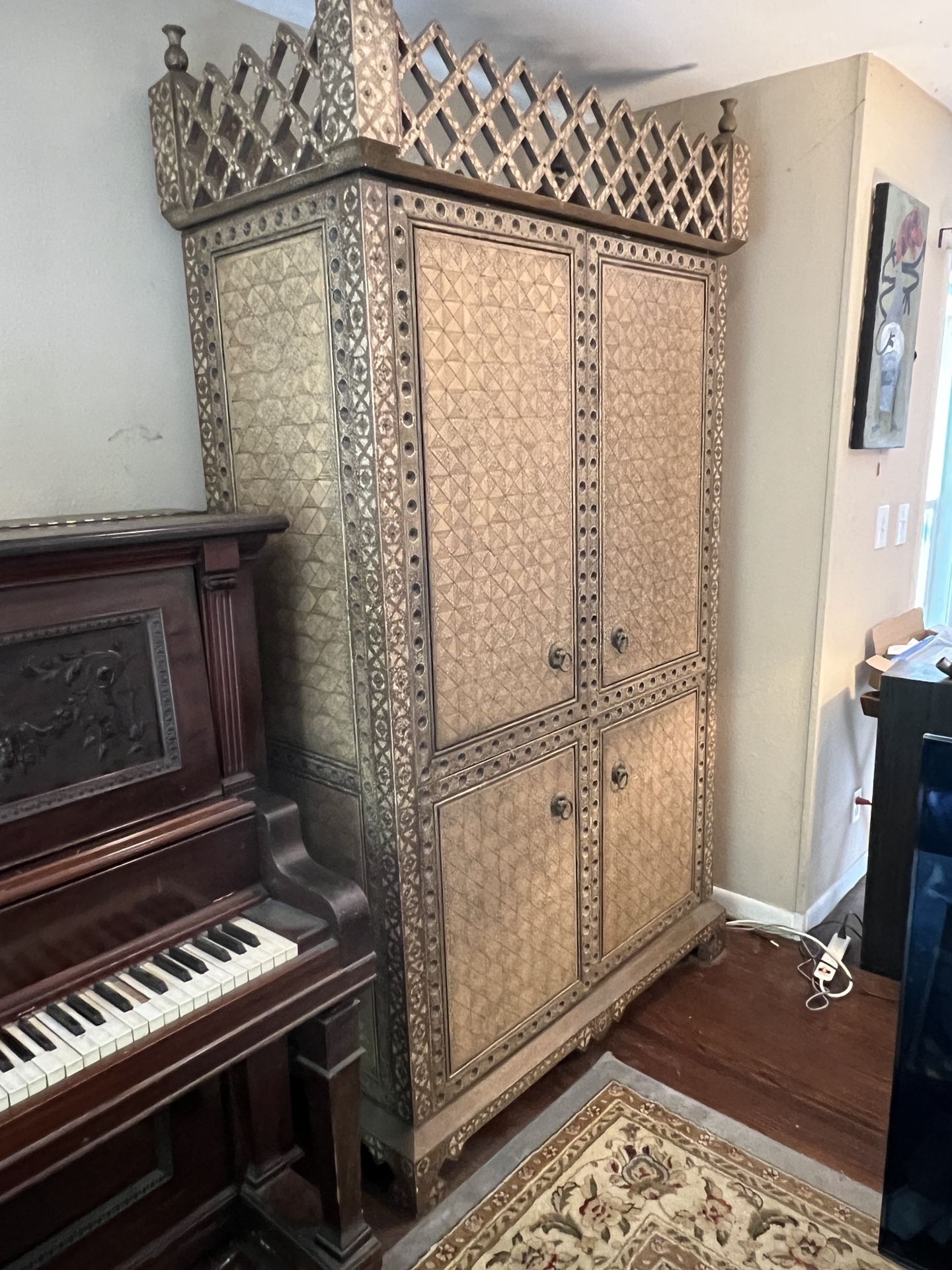 Large Moroccan Design Cabinet