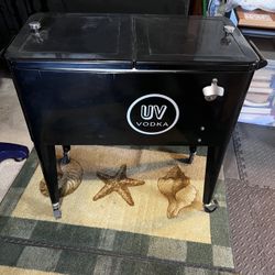 Outdoor Beverage Cooler Cart 