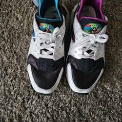 Nike Huarache Size 8 Mens