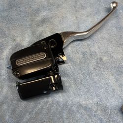 Harley-Davidson Front Brake Hydraulic Master Cylinder 