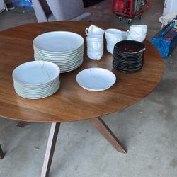 Mikasa Fine China Set