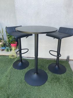 Black high table with 2 stools